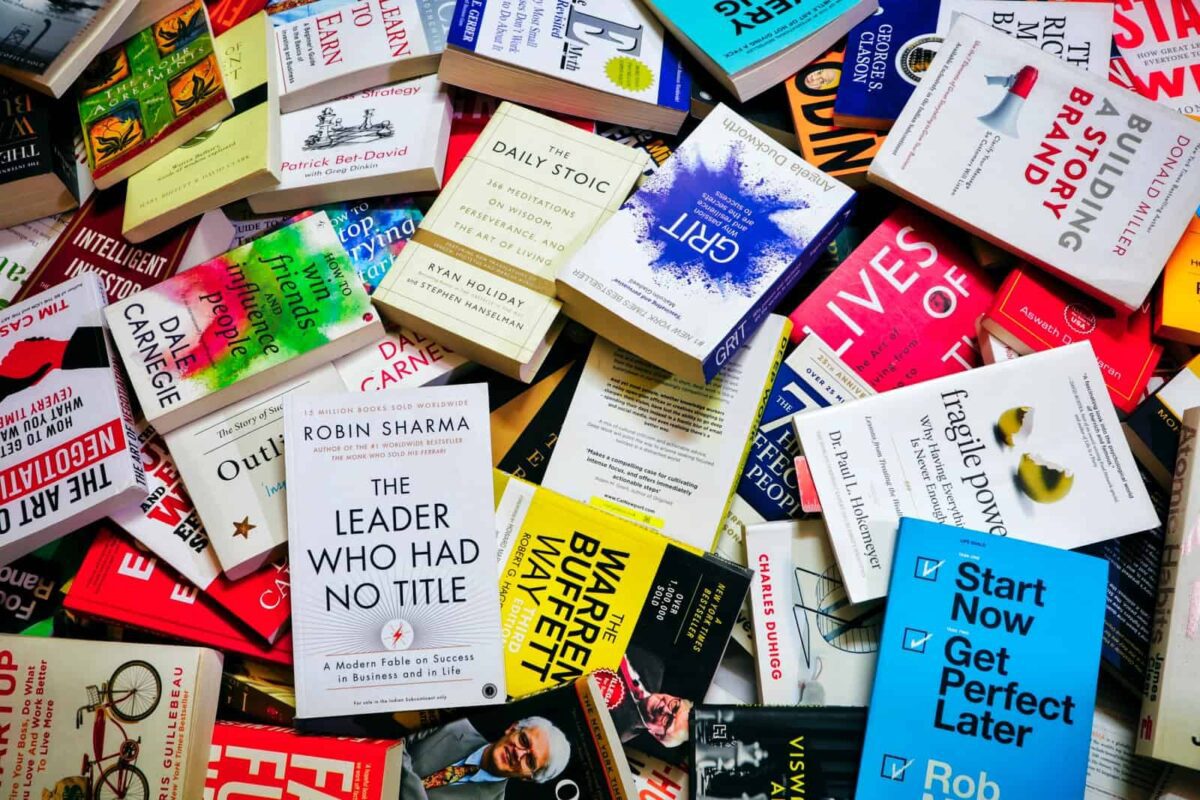 12 Best Personal Growth Books That Will Transform Your Life