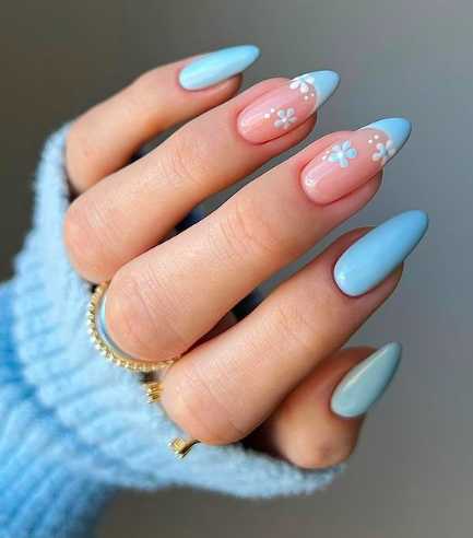 periwinkle blue nails