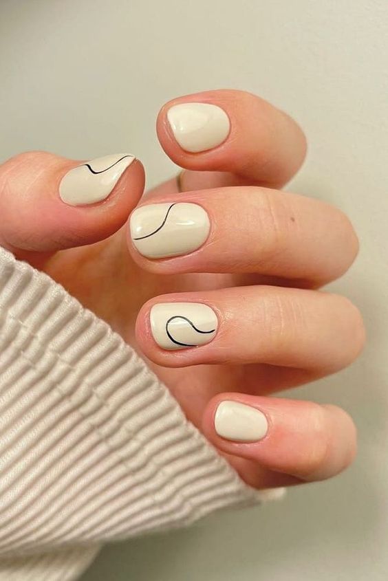 30+ Best Classy Short Nail Designs To Feel Like A Queen