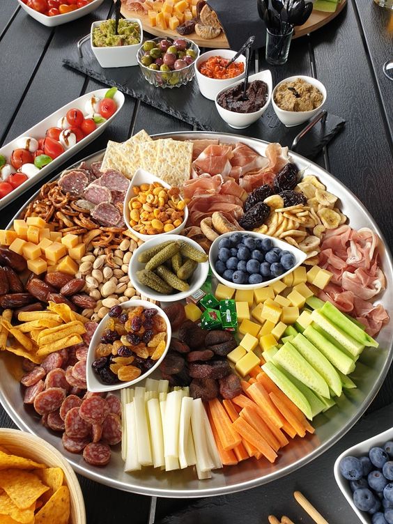 aesthetic charcuterie board