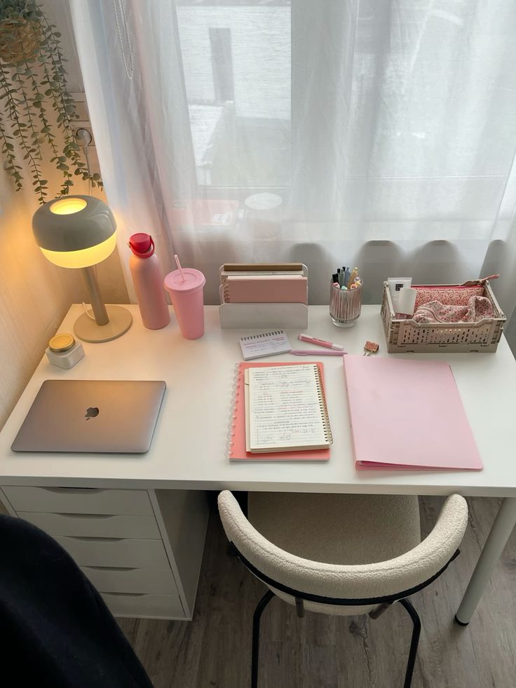 decor ideas for desk