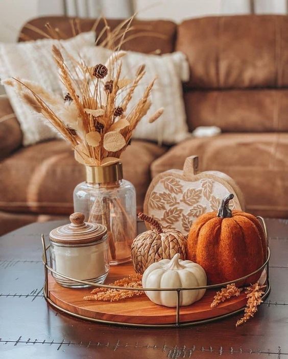 30 Easy Fall Centerpieces To Brighten Up Your Table Setting