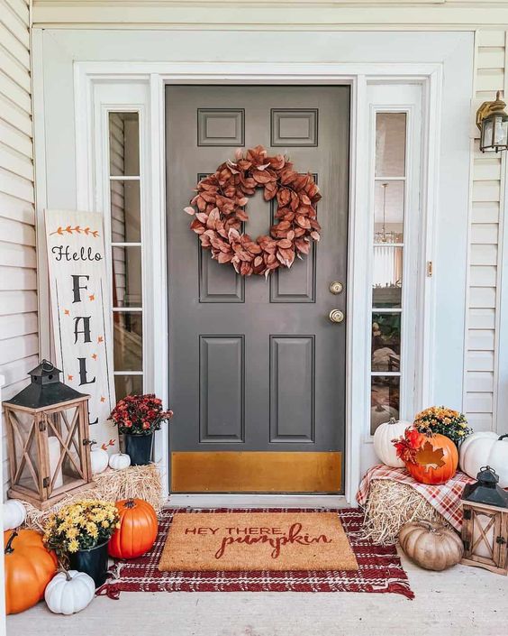 25 Cozy Fall Front Porch Decor Ideas You’ll Definitely Love